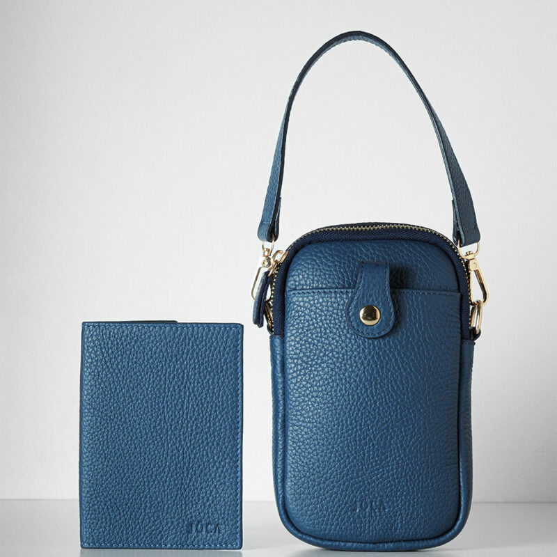 Sac & Porte Passeport en cuir (All Blue)